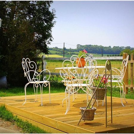 Les Roulottes Des Songes De L'Authie Bed & Breakfast Boufflers Bagian luar foto
