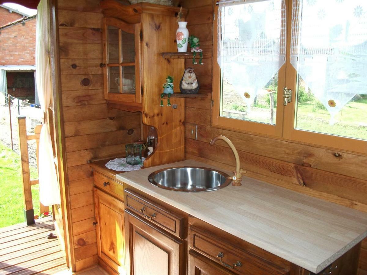 Les Roulottes Des Songes De L'Authie Bed & Breakfast Boufflers Bagian luar foto